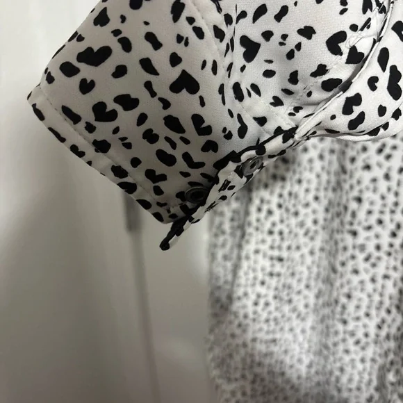 Cynthia Rowley Heart Print Blouse Women’s Large Button Down - Picture 4 of 5